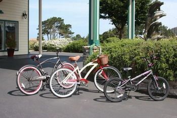 Hotel Emerald Dolphin & Mini Golf Fort Bragg